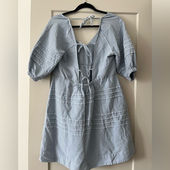 7 for All Mankind Washed Blue Mini Dress Open Back - Picture 3 of 4